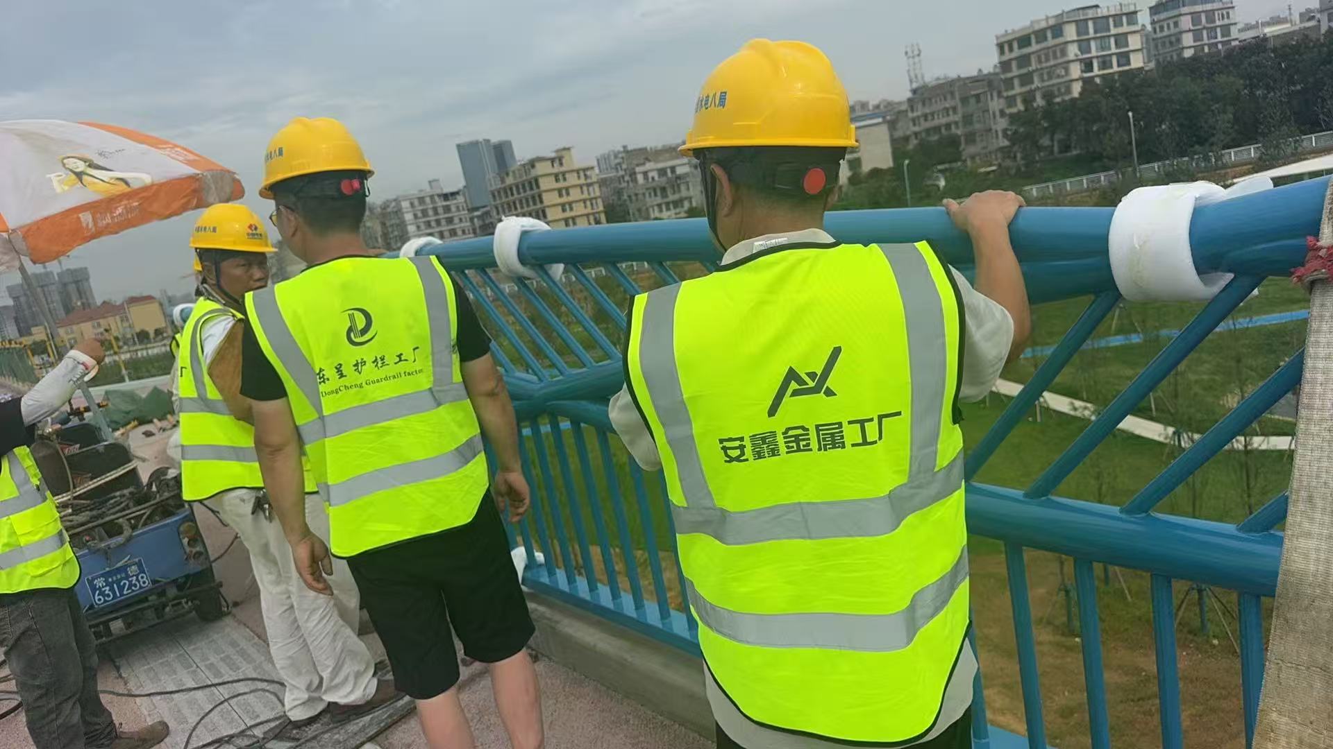 Projekt poręczy mostu został pomyślnie ukończony